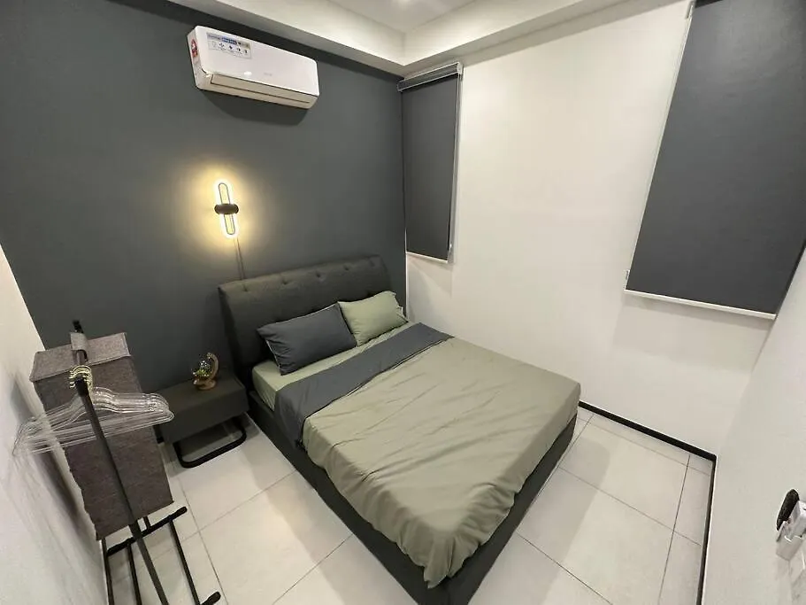 New Brand Ktv Set, Netflix, 3 Queen Bed High Floor Jelutong Апартаменты